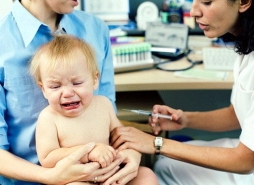 Когда ребенок боится врачей....